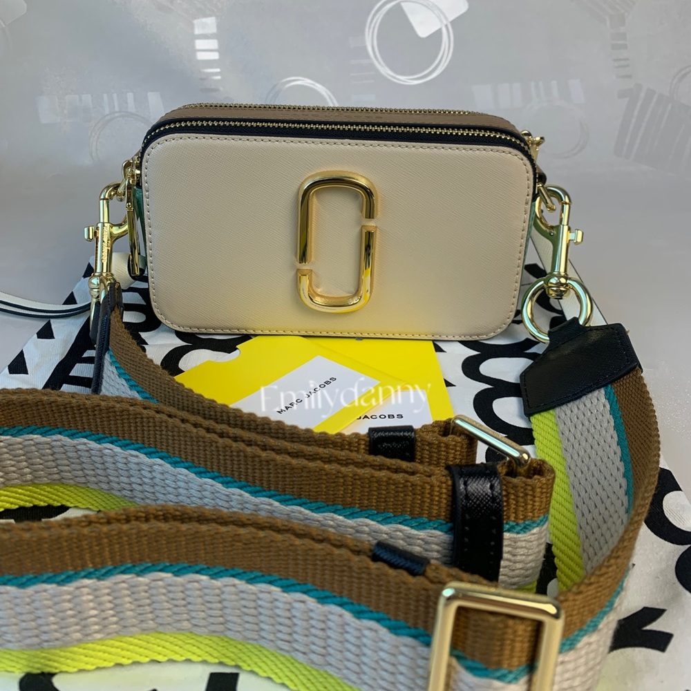 NWOT MARC JACOBS snapshot bag - Picture 6 of 9